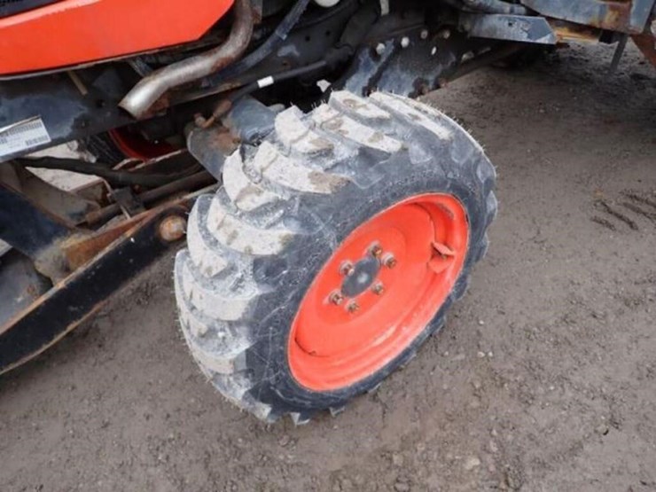 2017-kubota-b2650hsd-image-37