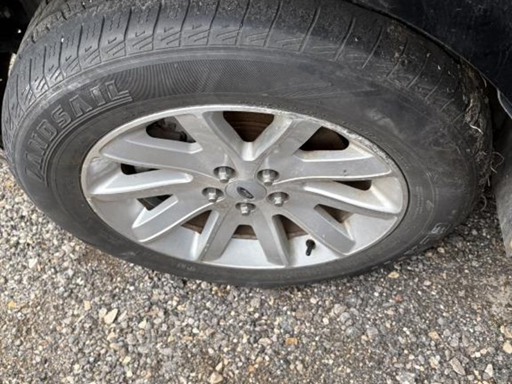 2019-ford-flex-image-9