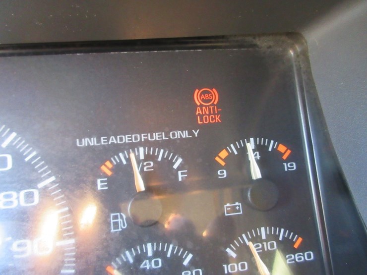 1996-gmc-yukon-image-13