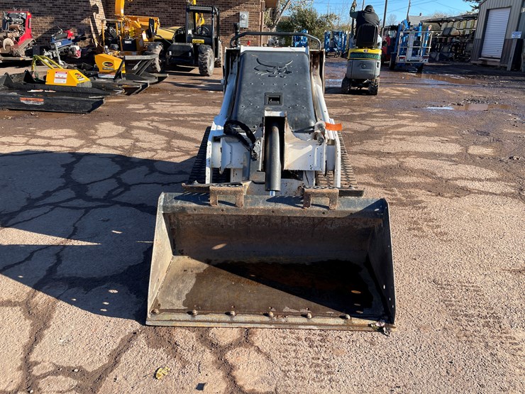 2022-bobcat-mt55-image-2