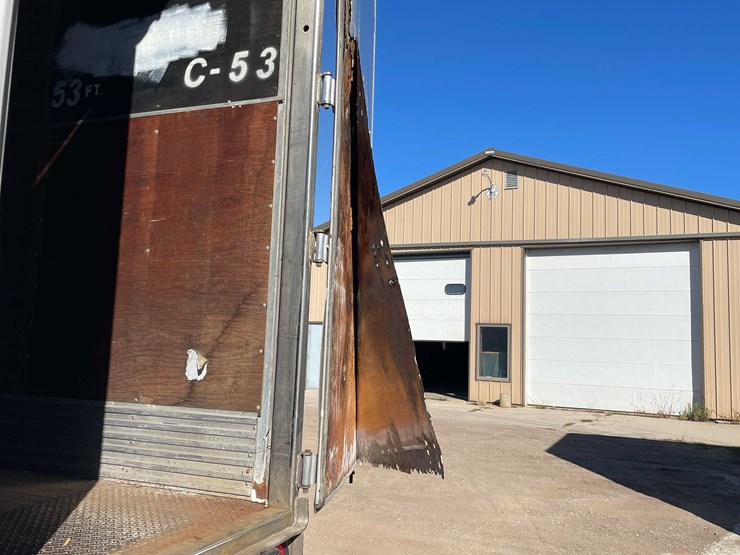 #318-•-2001-utility-trailer-mfg-co.-semi-trailer-(has-wi-title)-(denmark,-wi)-image-27