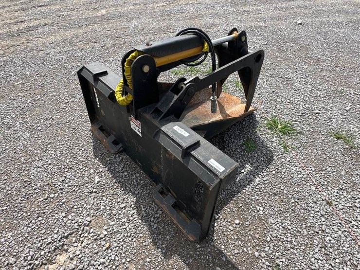 #29757-•-stump-grapple-image-1