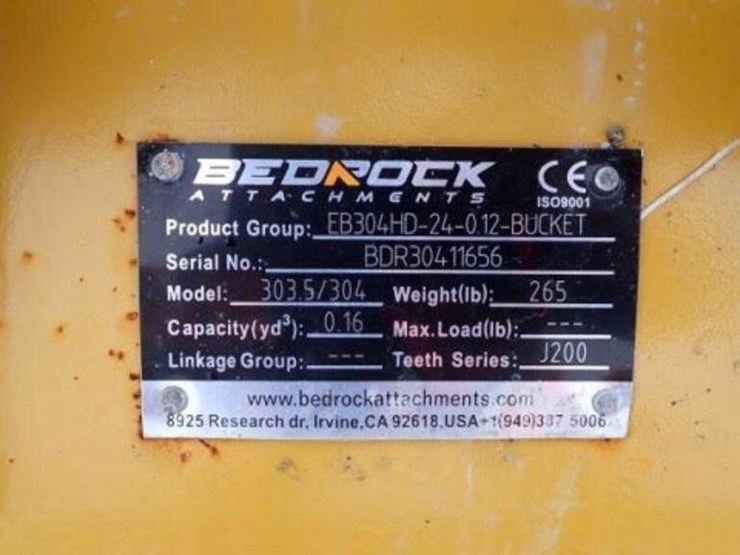 caterpillar-303.5-image-7