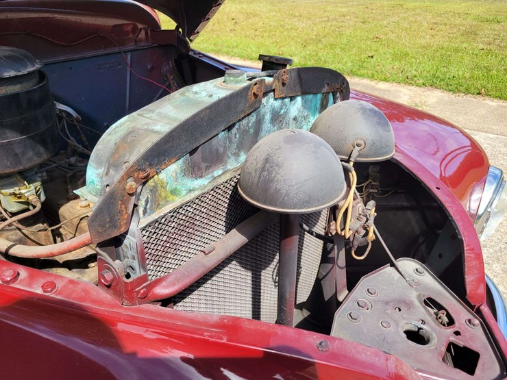 1948-plymouth-special-deluxe-image-10