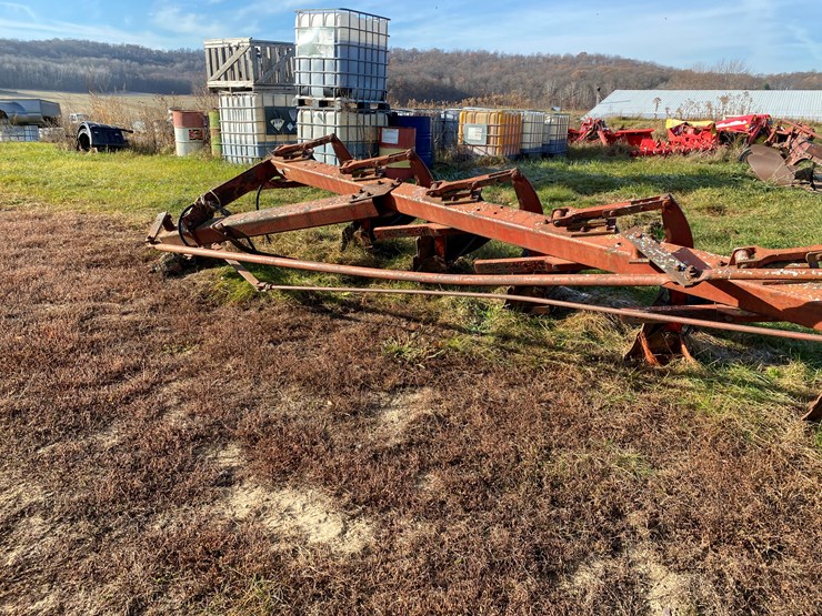 international-720-image-12