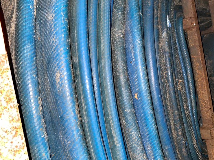 #8497-•-section-of-10"-bulldog-mainline-hose-(new-holstein,-wi)-image-3