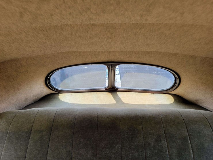 1940-ford-sedan-image-84