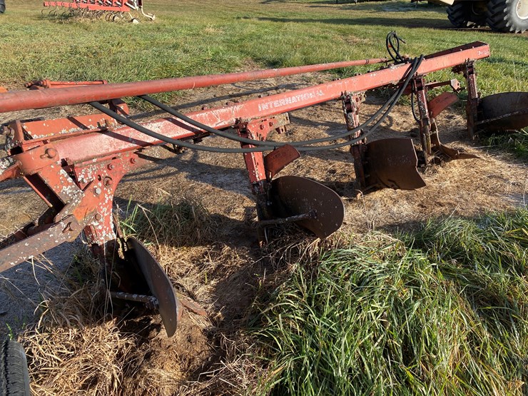 international-510-image-8