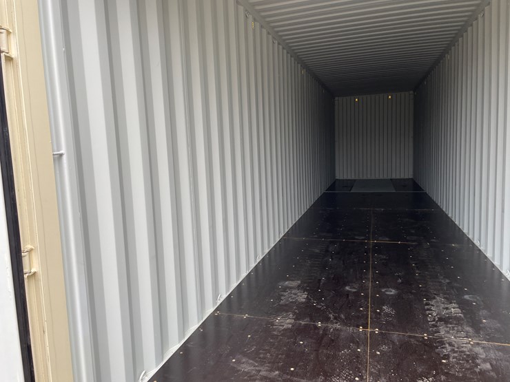 #106-•-40'-hi-cube-shipping-container-(marenisco,-mi)-image-14