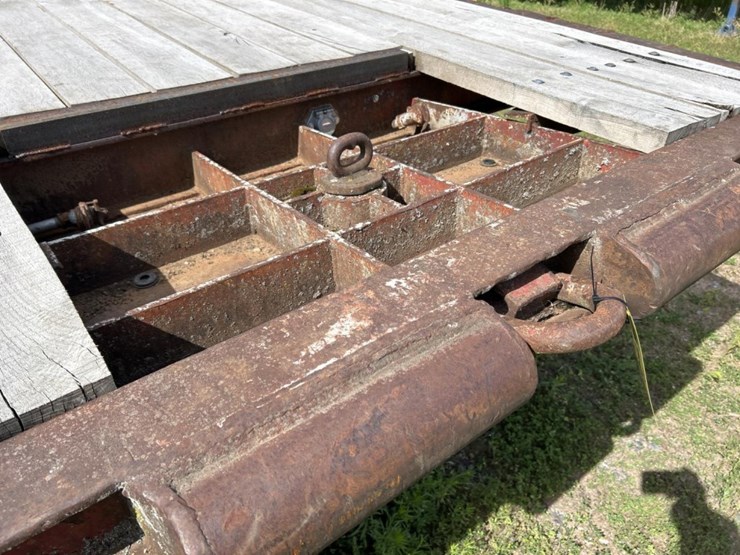 #1748-•-folding-neck-lowboy-trailer-image-9