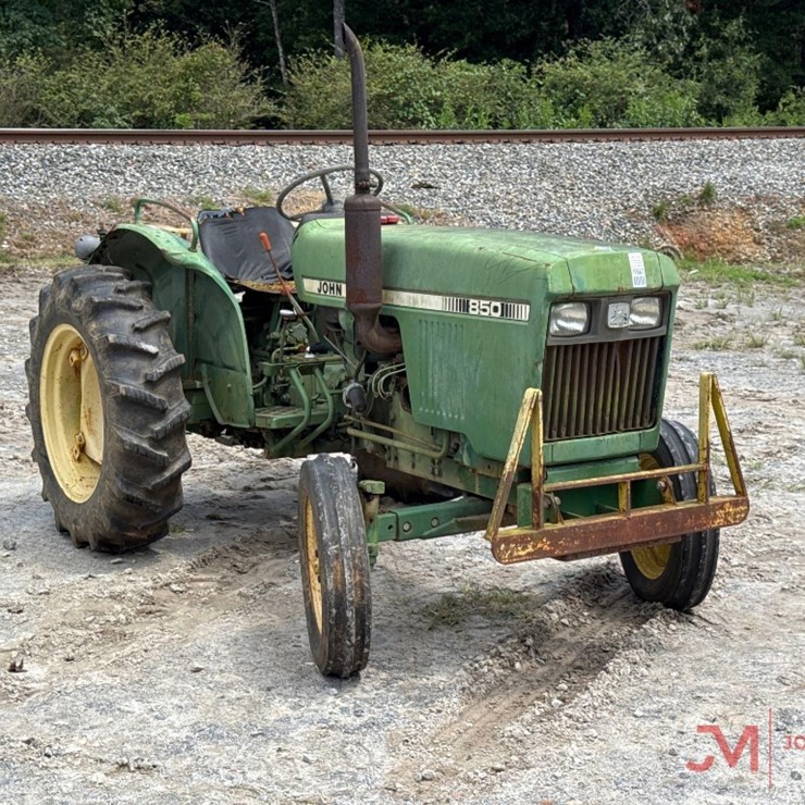 JOHN DEERE 850