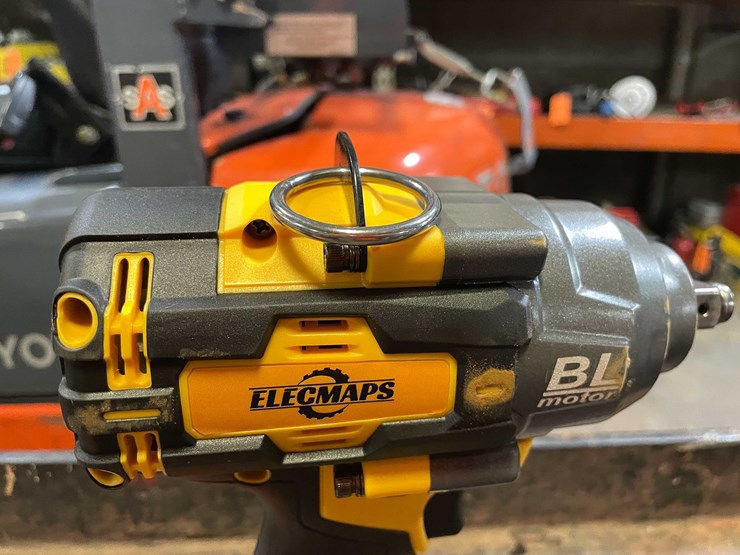 #8678-•-dewalt-compatible-20-volt-cordless-1/2"-impact-and-battery-(pr13)-image-5