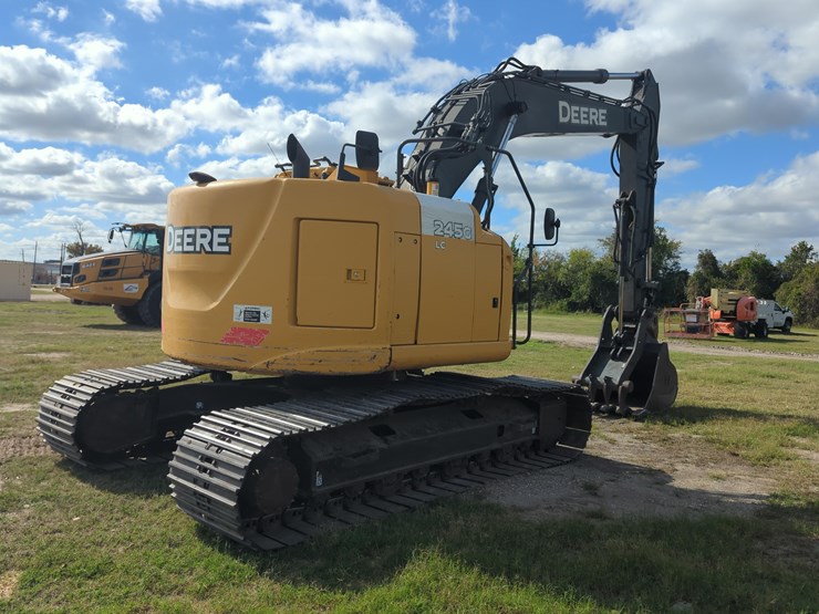 2020-john-deere-2020-image-4