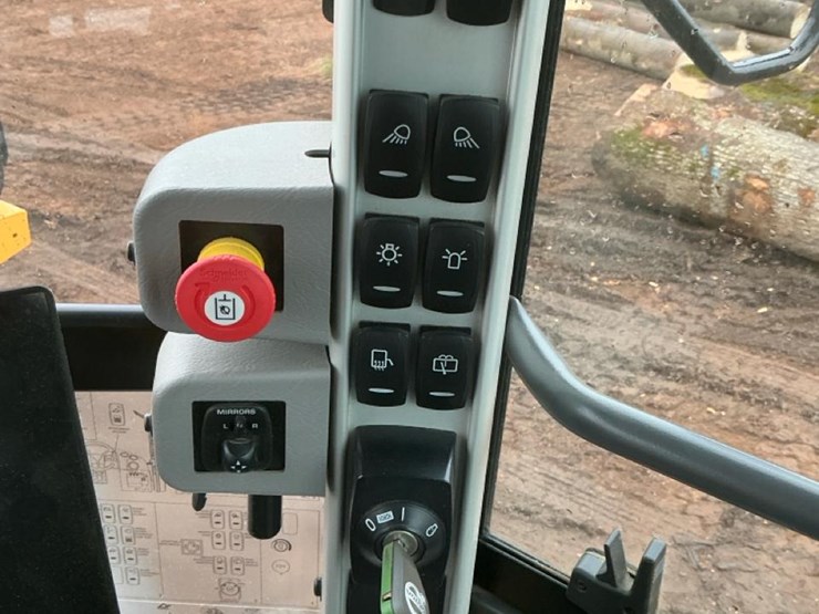 2022-volvo-l60h-image-27