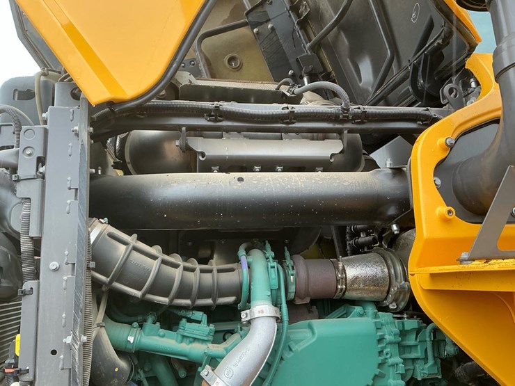 2022-volvo-l60h-image-14