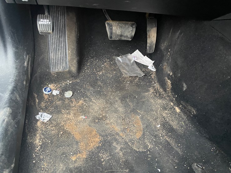 #268-•-2011-dodge-charger-(rhinelander,-wi)(title-in-delay)-image-33