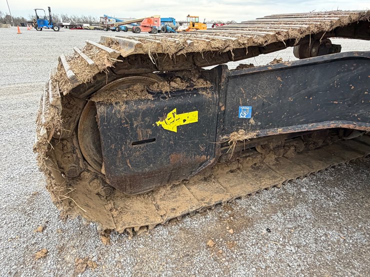 2013-hitachi-zx290-lc-5b-image-15