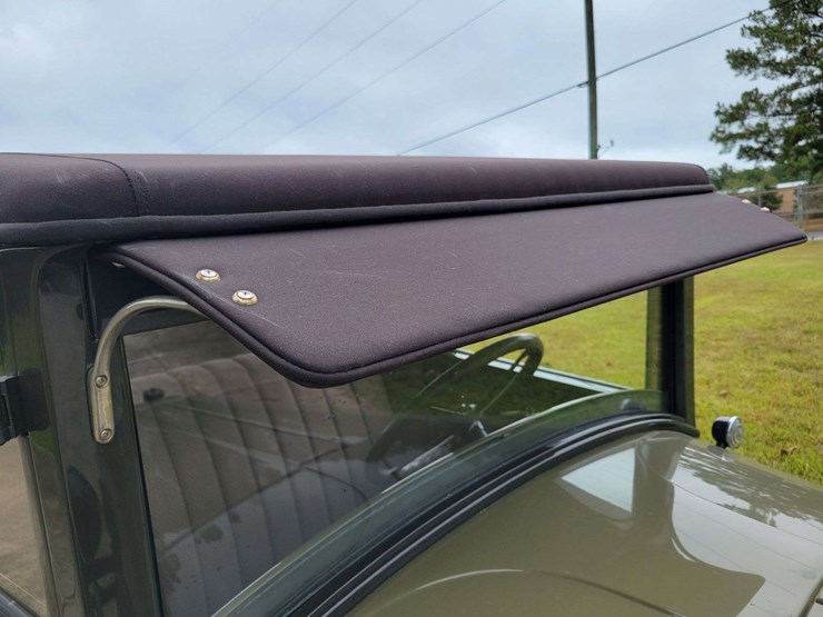 1928-pontiac-sedan-image-51