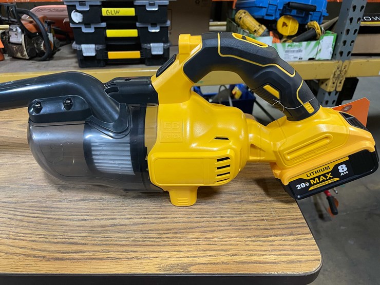 #8673-•-dewalt-compatible-20-volt,-cordless-vacuum-with-8ah-battery-(pr11)-image-2