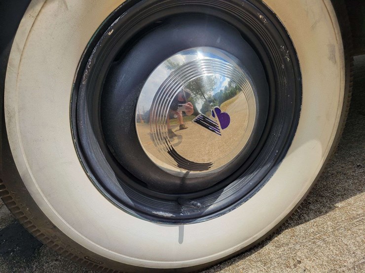 1940-ford-sedan-image-106