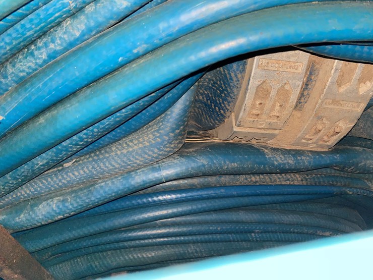 #8495-•-section-of-10"-bulldog-mainline-hose-(new-holstein,-wi)-image-3