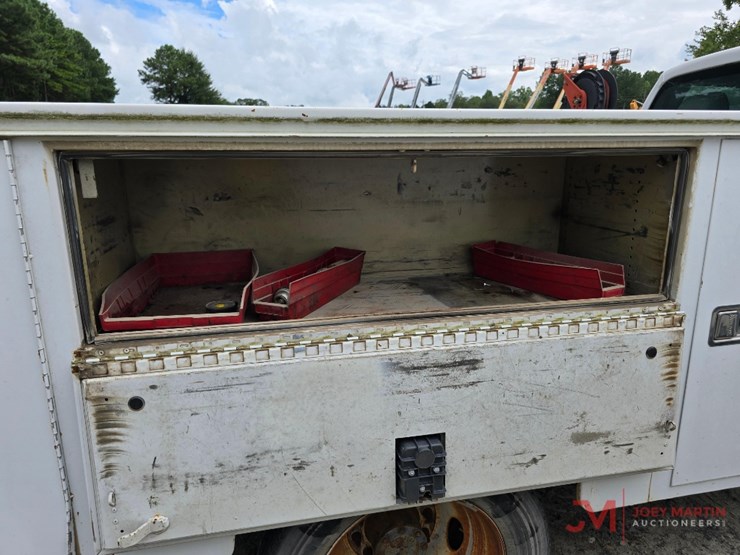 2012-ford-f450-xl-image-9