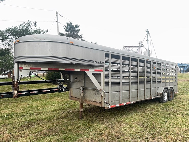 2007-corn-pro-24’-x-7’ft,-steel-livestock-trailer,-model-sg24-7s,-tandem-axle,-wood-floor,-*4mjsg24277e046352*,-title-in-hand-image-19