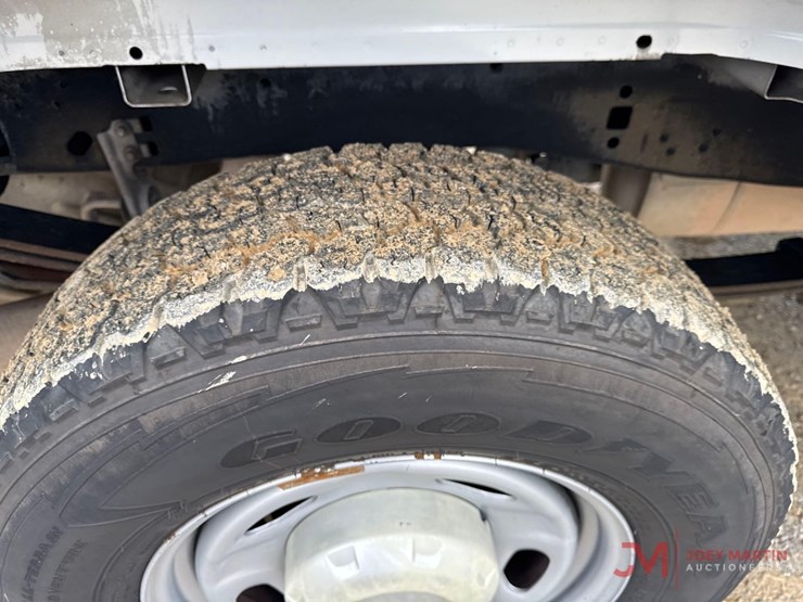 2018-ford-f250-xl-image-9