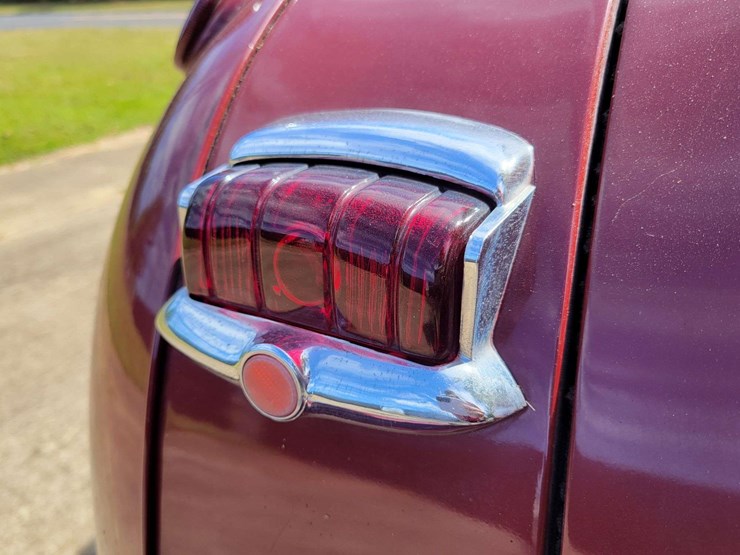 1948-plymouth-special-deluxe-image-36