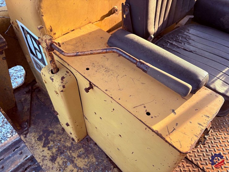 1977-caterpillar-d5-image-73