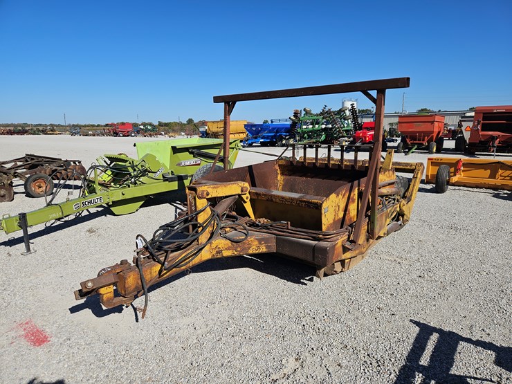 #203870-•-reynolds-8cf-scraper-image-1