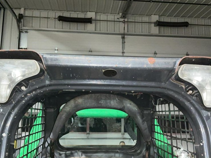 2018-bobcat-t740-image-32