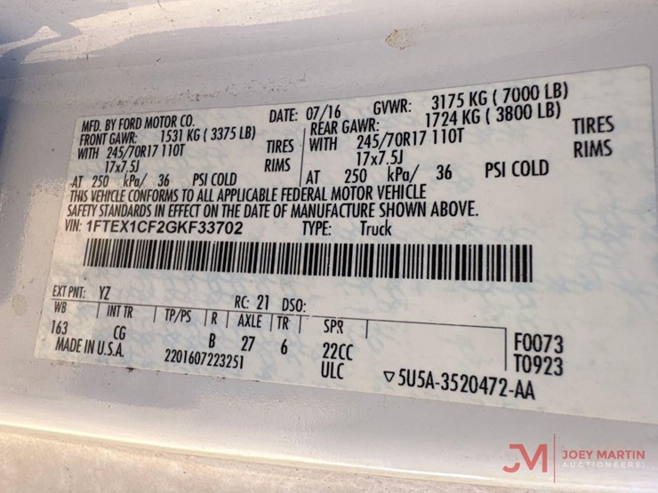 2016-ford-f150-xl-image-32