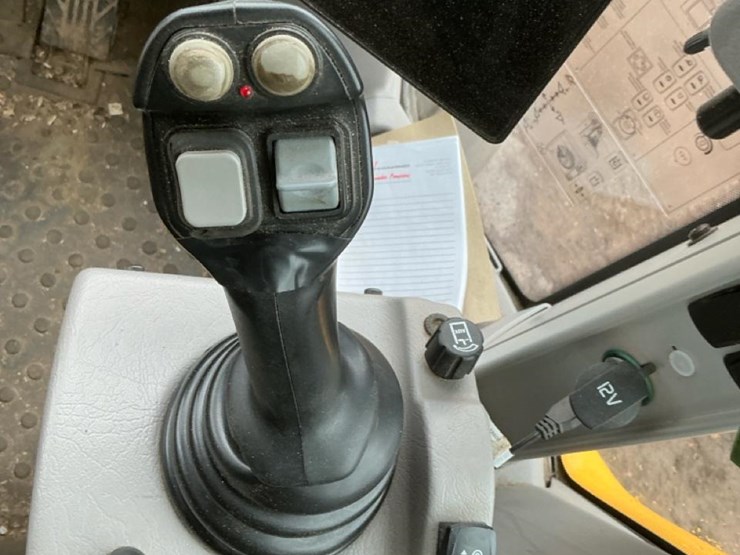 2022-volvo-l60h-image-26