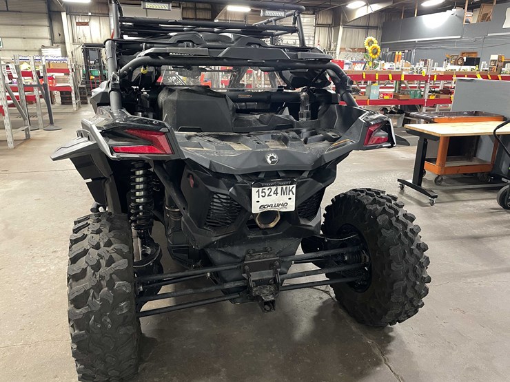 2023-can-am-maverick-x3-image-6