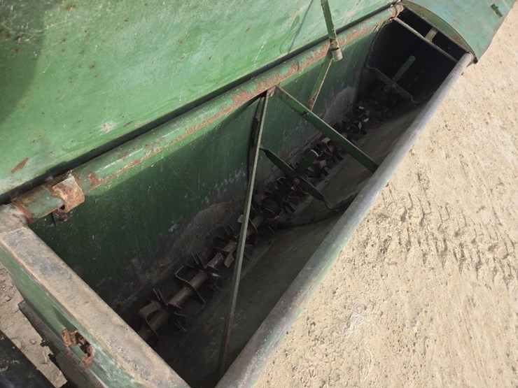 john-deere-12-image-5