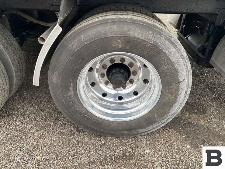 1995-wilson-48'-image-38