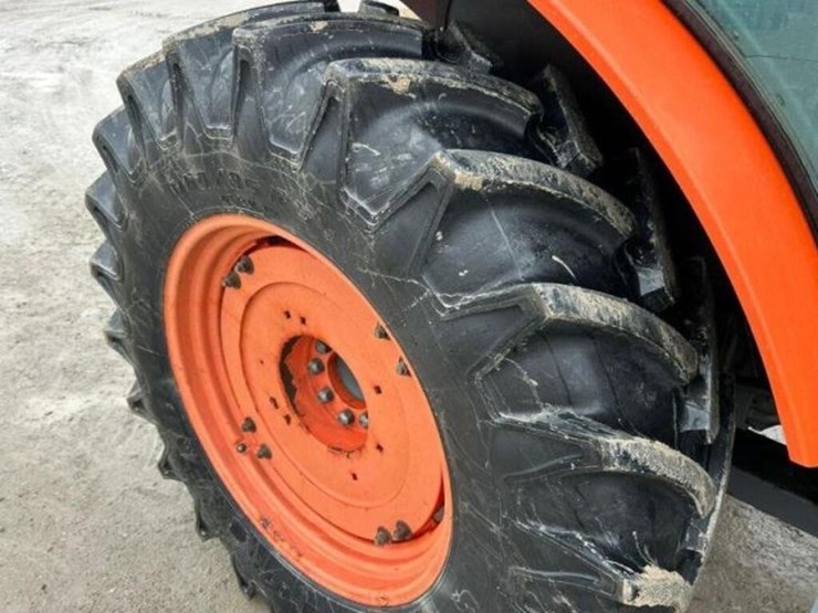 2012-kubota-m110gx-image-50