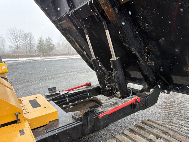 2021-morooka-mst2200vdr-image-17