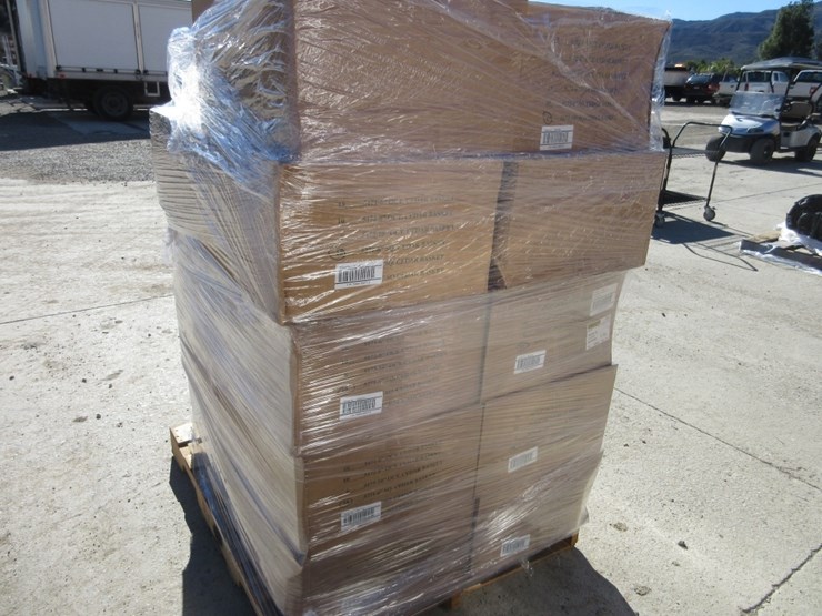 lot-of-square-cedar-wooden-plant-baskets,-image-3