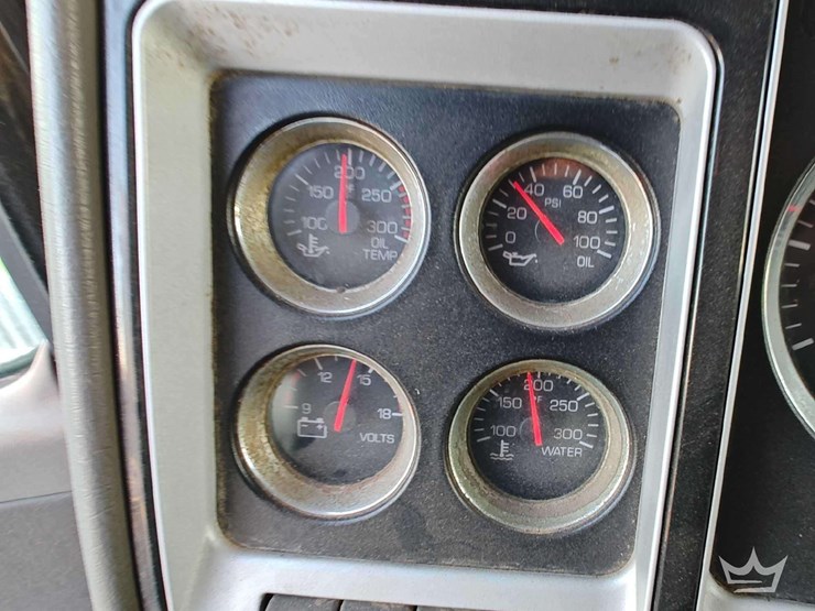 2012-kenworth-t660-image-13