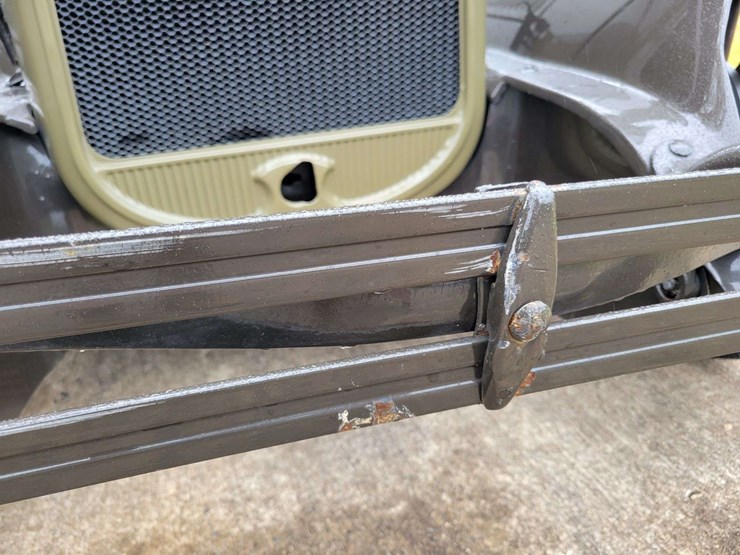 1928-pontiac-sedan-image-104