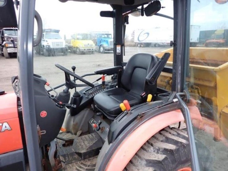 2017-kubota-b2650hsd-image-23