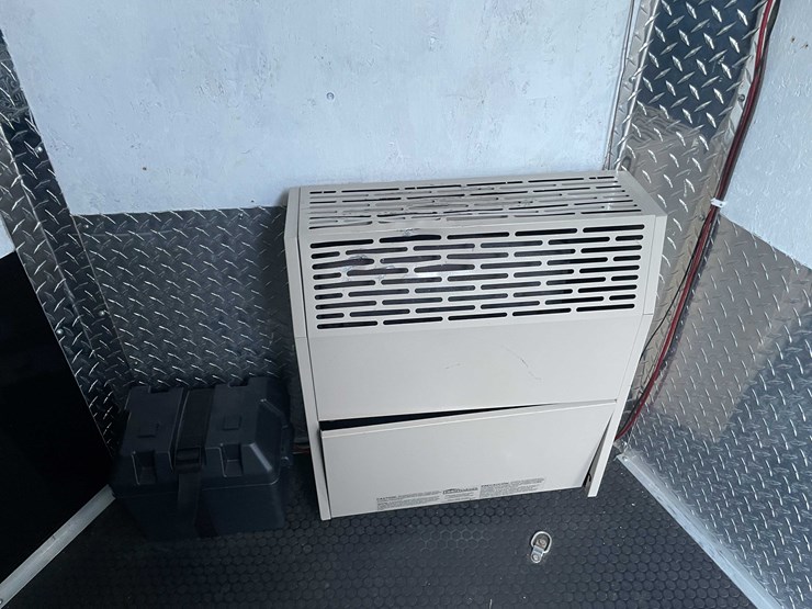 #1399-•-2018-zero-4-outdoors-6'-x-10'-all-aluminum-drop-down-ice-shanty-(of)-image-61