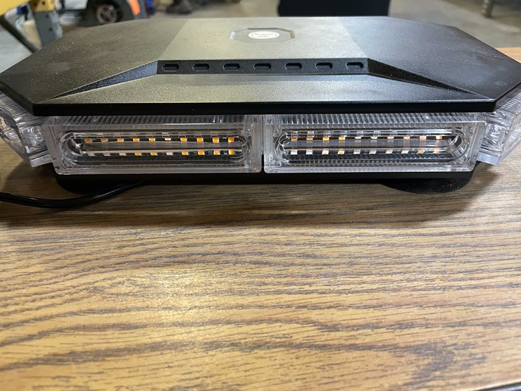 #8669-•-amber-led-strobe-light-(pr11)-image-2