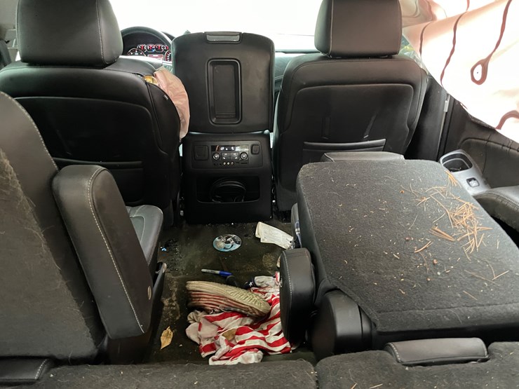 2015-gmc-yukon-slt-image-28