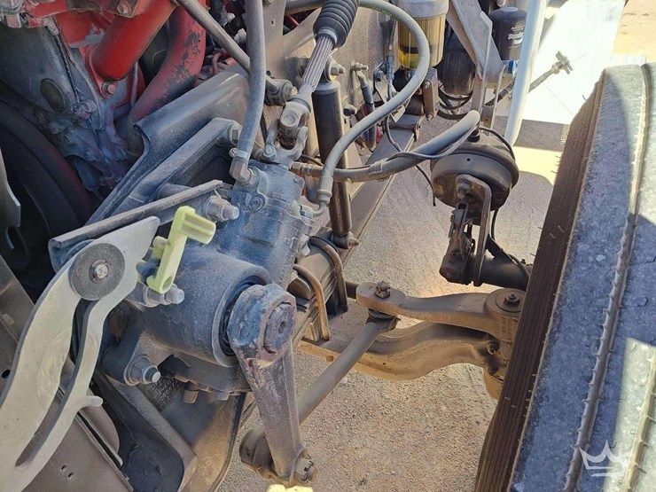 2015-peterbilt-389-image-41