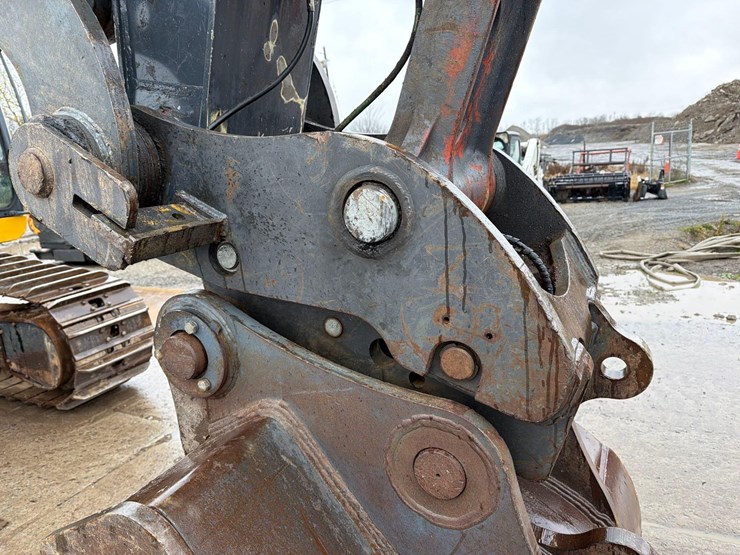 2019-deere-350g-lc-image-20