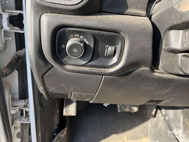 2019-ford-f250-image-13