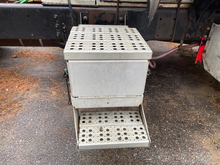 2003-caterpillar-c15-image-23